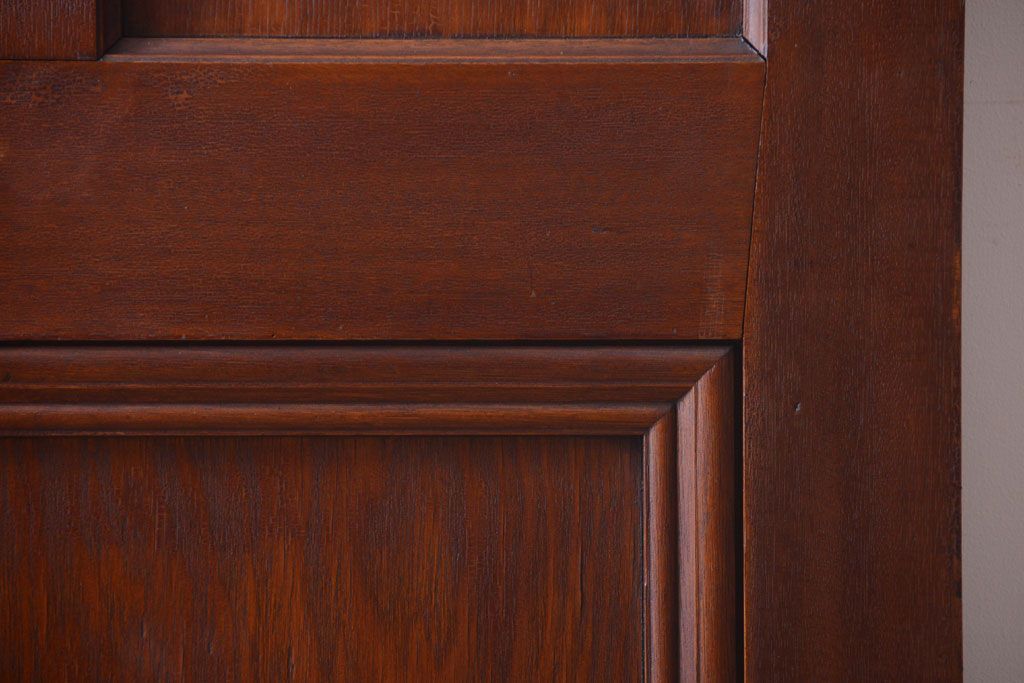 アンティーク　古い木のシンプルで上質なドア(1)