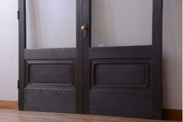 アンティーク　両開き　上質で重厚な大きなドア1対(2枚セット)