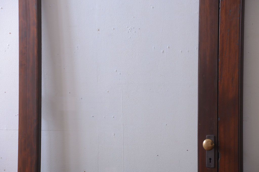 アンティーク　両開き　上質で重厚な大きなドア1対(2枚セット)