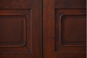 アンティーク　両開き　上質で重厚な大きなドア1対(2枚セット)