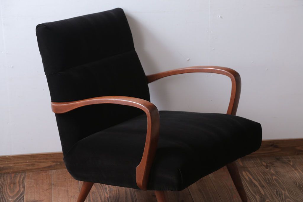 アンティーク家具　アンティーク　シックな1人掛けアームソファ