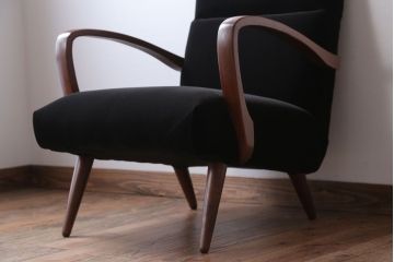 アンティーク家具　アンティーク　シックな1人掛けアームソファ