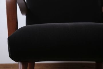 アンティーク家具　アンティーク　シックな1人掛けアームソファ