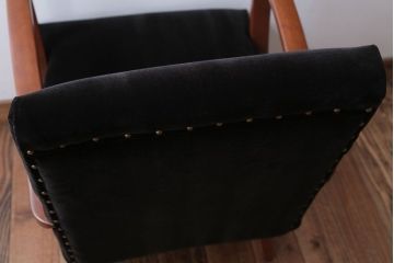 アンティーク家具　アンティーク　シックな1人掛けアームソファ