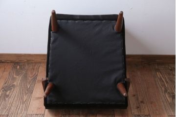 アンティーク家具　アンティーク　シックな1人掛けアームソファ