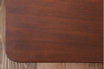 レトロ家具　アンティーク　天板栓材一枚板!レトロな角ちゃぶ台