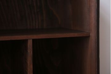 アンティーク家具　アンティーク　古い木の小ぶりな引き出し付き収納棚