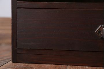 アンティーク家具　アンティーク　古い木の小ぶりな引き出し付き収納棚