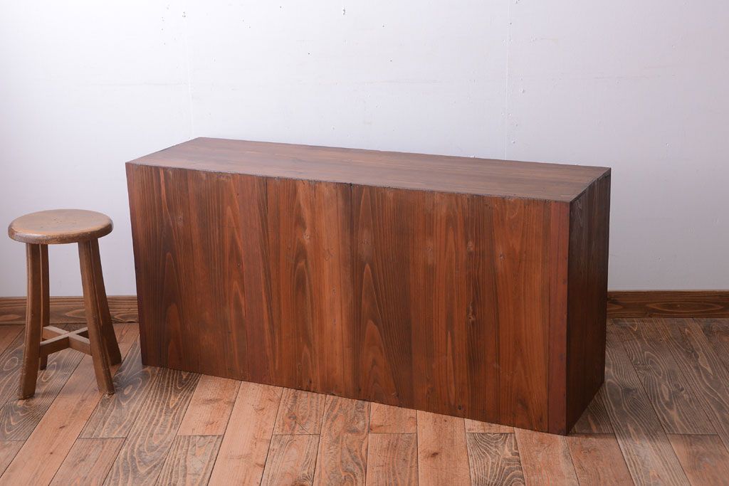 アンティーク家具　和製アンティーク　前面欅材!大きなガラス引き戸の収納棚(2)