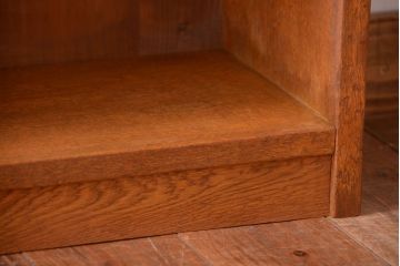 アンティーク家具　和製アンティーク　ナラ材製!しっかりした作りの本棚