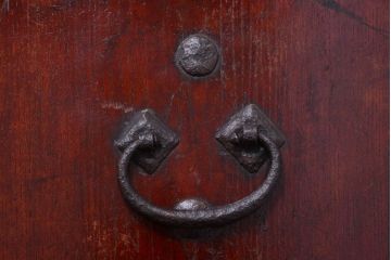 アンティーク家具　古民具・骨董　江戸期　かくし付き!懸硯型佐渡船箪笥(掛硯型、舟箪笥)