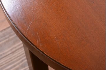 レトロ家具　和製アンティーク　レトロデザインのラウンドテーブル