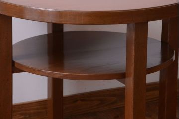 レトロ家具　和製アンティーク　レトロデザインのラウンドテーブル