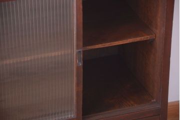 アンティーク家具　古民具・骨董　引き出し3杯付き!モールガラス入り引き戸収納棚