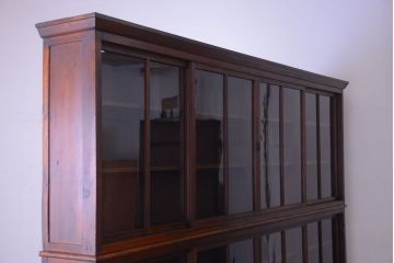 アンティーク家具　和製アンティーク　九尺物!4枚扉付き特大サイズの薄型木製戸棚