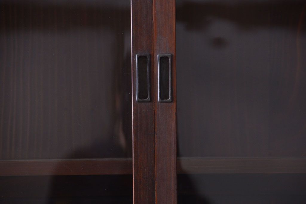 アンティーク家具　和製アンティーク　九尺物!4枚扉付き特大サイズの薄型木製戸棚