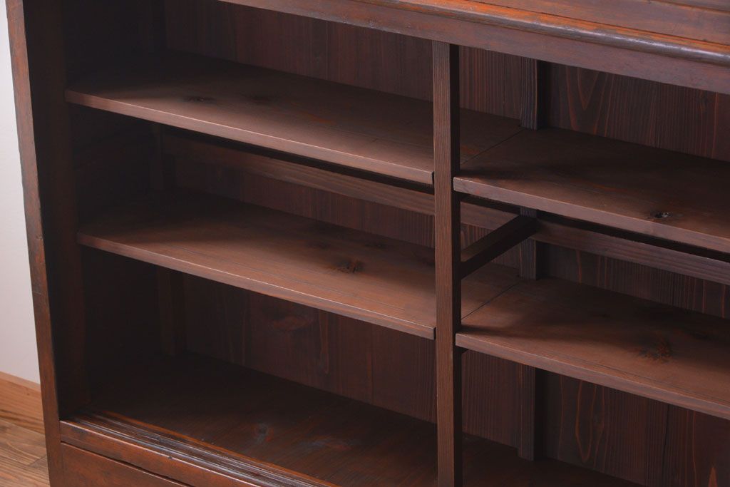 アンティーク家具　和製アンティーク　九尺物!4枚扉付き特大サイズの薄型木製戸棚