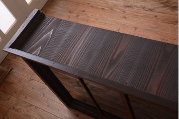 アンティーク家具　和製アンティーク　九尺物!4枚扉付き特大サイズの薄型木製戸棚