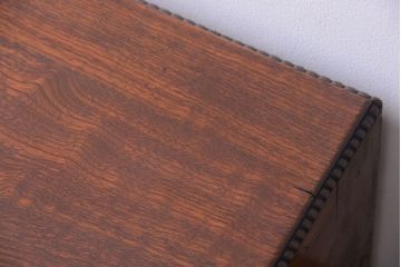 アンティーク家具　大正ロマン　透かし彫りが美しい古いナラ材のアンティーク文机