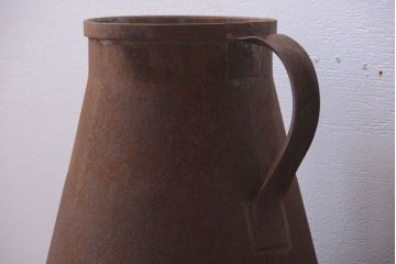 アンティーク雑貨　昭和レトロ 古いアイアンのミルク缶2個セット(牛乳缶)