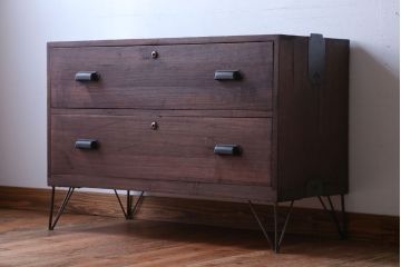 アンティーク家具　和製アンティーク　鉄脚付き!古い衣装箪笥ローボード(2)