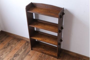 アンティーク家具　和製アンティーク　古い木製のシンプルな本棚