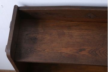 アンティーク家具　和製アンティーク　古い木製のシンプルな本棚