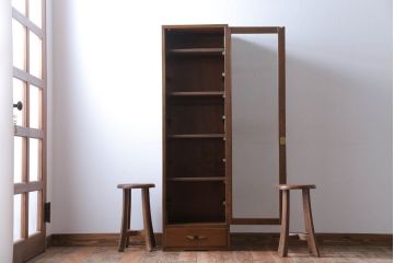 アンティーク家具　和製アンティーク　引き出し付き!　縦型が珍しいナラ材製の収納棚
