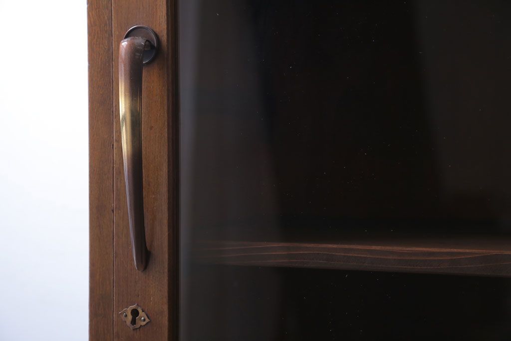 アンティーク家具　和製アンティーク　引き出し付き!　縦型が珍しいナラ材製の収納棚