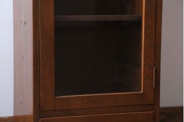 アンティーク家具　和製アンティーク　引き出し付き!　縦型が珍しいナラ材製の収納棚