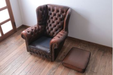 アンティーク家具　イギリスアンティーク　上品な古い高級一人掛けソファ