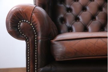 アンティーク家具　イギリスアンティーク　上品な古い高級一人掛けソファ