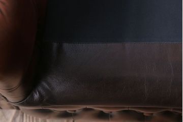 アンティーク家具　イギリスアンティーク　上品な古い高級一人掛けソファ