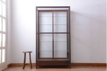 アンティーク家具　和製アンティーク　シックな縦型アンティークガラスケース