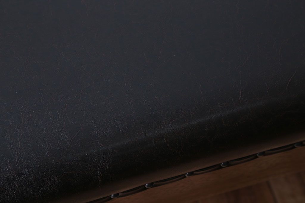 アンティーク家具　和製アンティーク　落ち着いた色使いのベンチ(長イス)