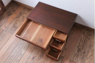 アンティーク家具　和製アンティーク　高級品!前板寄木細工が珍しい欅製文机