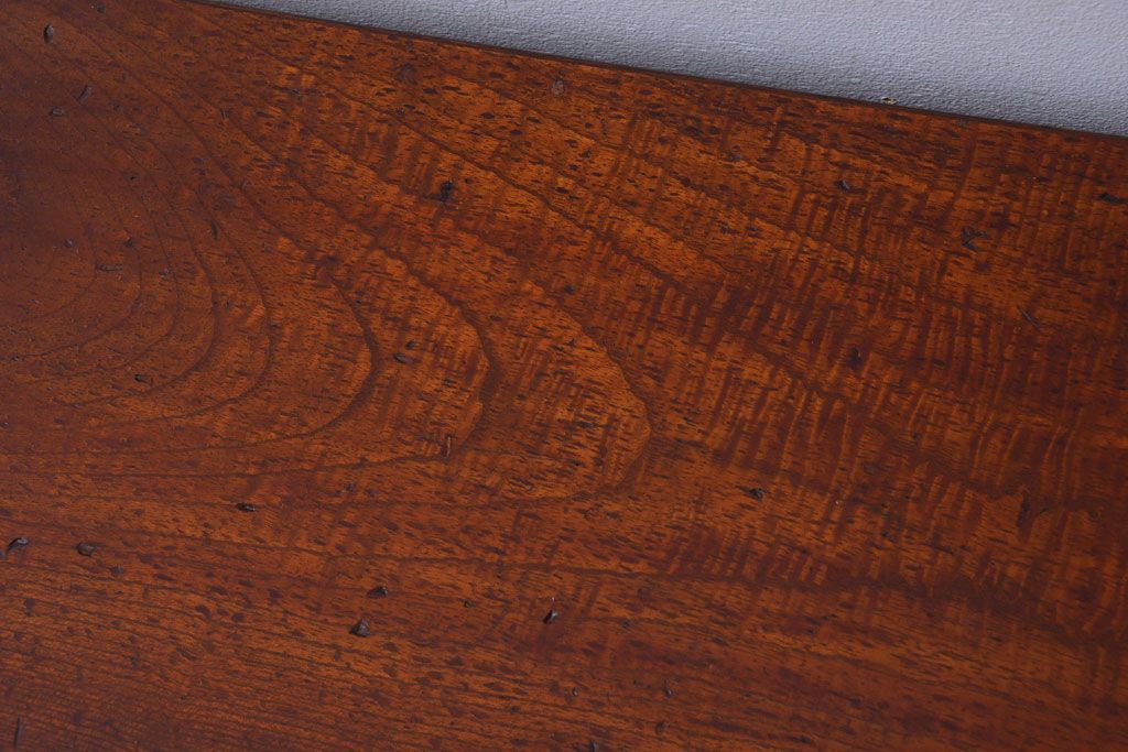 アンティーク家具　古民具・骨董　和の雰囲気のシンプルな横長ローボード