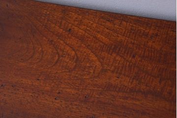 アンティーク家具　古民具・骨董　和の雰囲気のシンプルな横長ローボード