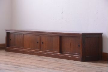 アンティーク家具　古民具・骨董　和の雰囲気のシンプルな横長ローボード