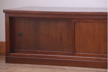 アンティーク家具　古民具・骨董　和の雰囲気のシンプルな横長ローボード