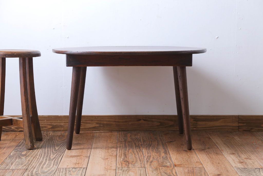 レトロ家具　昭和レトロ　楕円形の上品なセンターテーブル