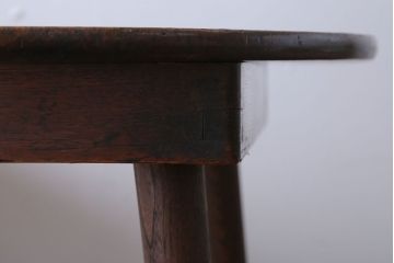 レトロ家具　昭和レトロ　楕円形の上品なセンターテーブル