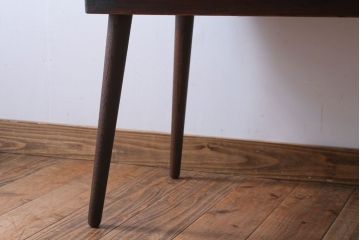 レトロ家具　昭和レトロ　楕円形の上品なセンターテーブル