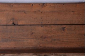 アンティーク家具　和製アンティーク　古い木製のシンプルな陳列棚(飾り棚)