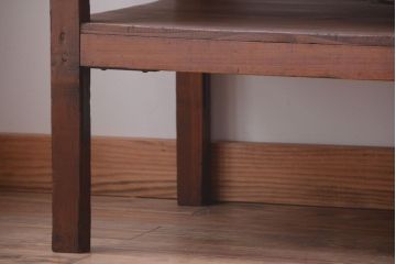 アンティーク家具　和製アンティーク　古い木製のシンプルな陳列棚(飾り棚)