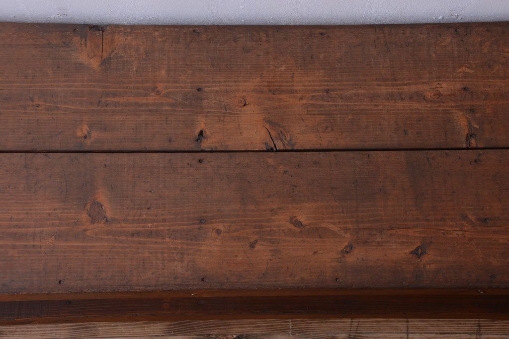 アンティーク家具　和製アンティーク　古い木製のシンプルな陳列棚(飾り棚)(2)