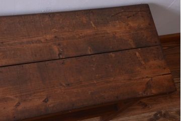 アンティーク家具　和製アンティーク　古い木製のシンプルな陳列棚(飾り棚)(2)