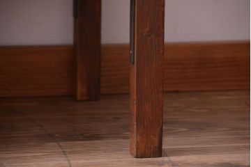 アンティーク家具　和製アンティーク　古い木製のシンプルな陳列棚(飾り棚)(2)