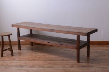 アンティーク家具　和製アンティーク　古い木製のシンプルな陳列棚(飾り棚)(2)