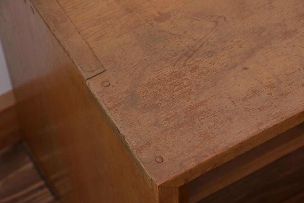 アンティーク家具　和製アンティーク　古い木製のガラス引き戸ローボード(テレビボード)